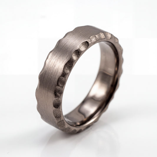 Sean – 18K Grey Gold Men's Wedding Band